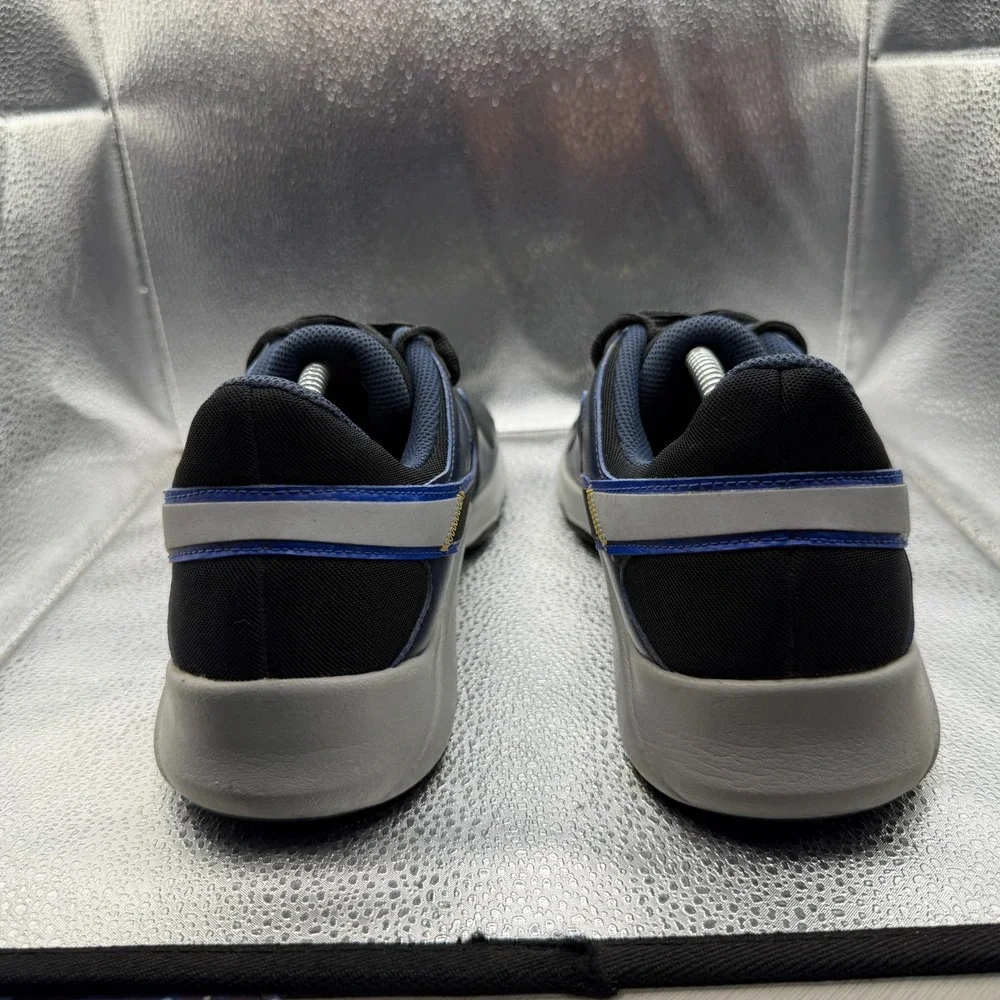 Size 11.5 Nike Legend Essential 2 Mens Black Blue White Walking Shoes CQ9356-034